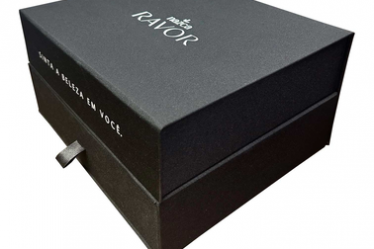 Por que investir em caixas personalizadas com logomarca para sua loja