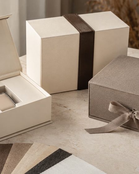 Embalagem de luxo personalizada: cotação com a Encaixe